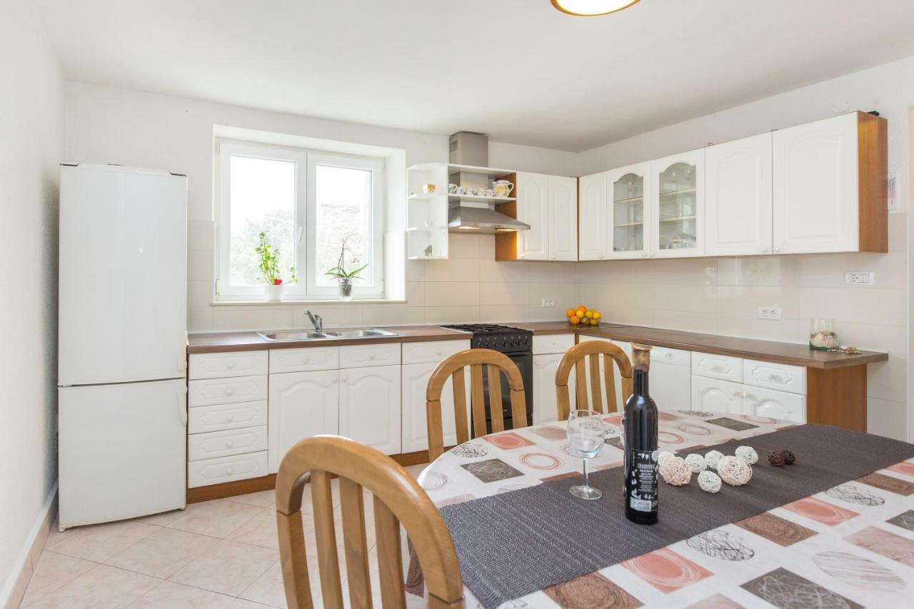 Basanni Apartman Labin  Kültér fotó