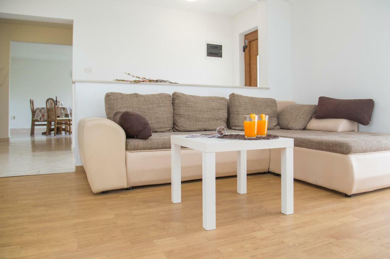 Basanni Apartman Labin  Kültér fotó